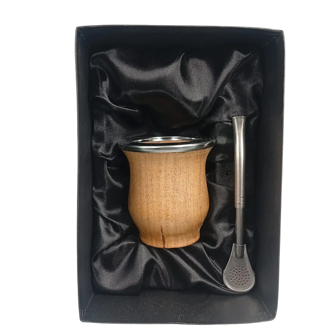 Set  Mate de algarrobo y bombilla 1