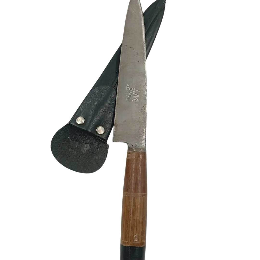 Cuchillo empuñadura de madera 2