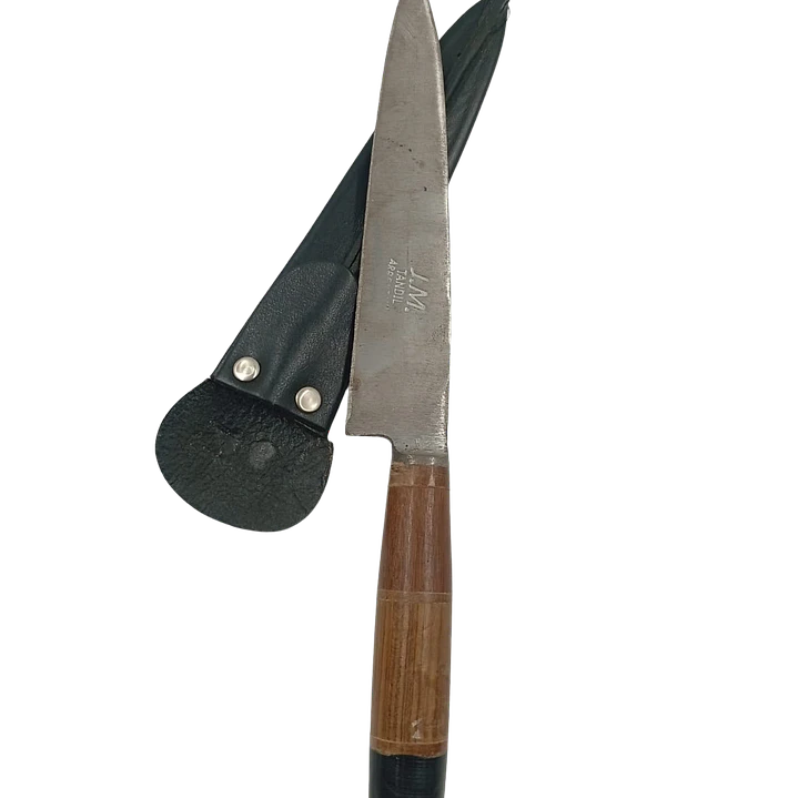 Cuchillo empuñadura de madera 2