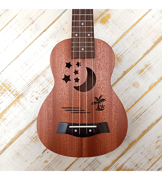 Pack Ukelele Kamea Luna soprano ¡Incluye funda!