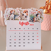 Calendario base madera Beagle