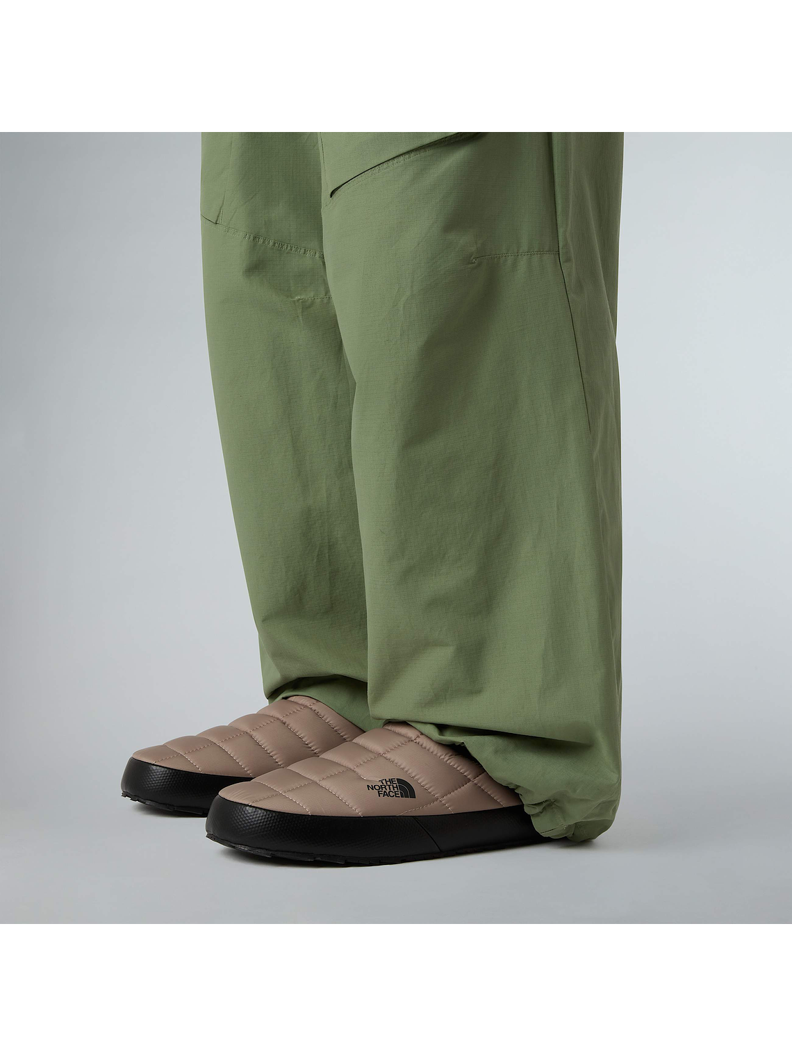 Pantuflas ThermoBall™ V Traction para hombre 3