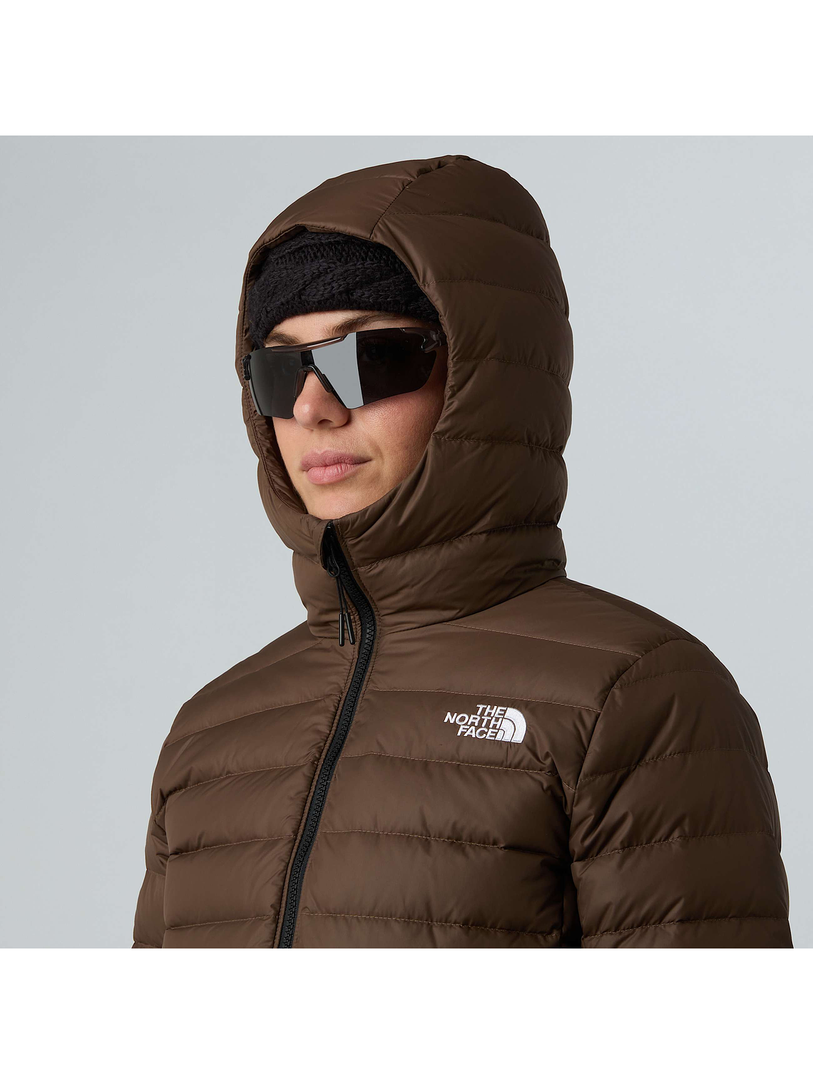 Chaqueta de plumón con capucha Classic para mujer 4