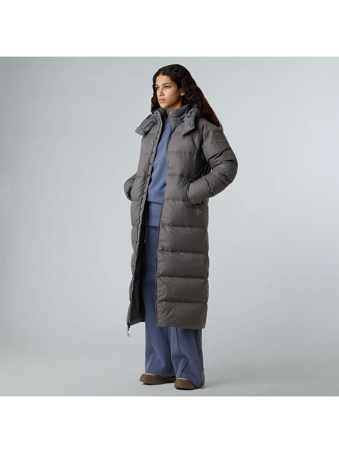 Parka larga de plumón con capucha Hydrenalite City para mujer 3