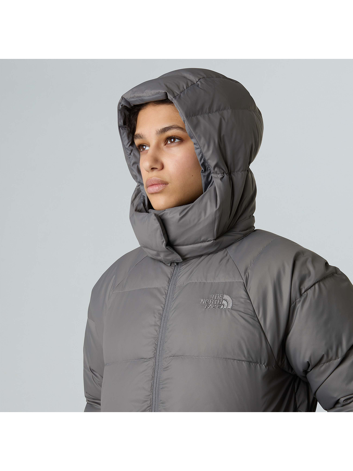 Parka larga de plumón con capucha Hydrenalite City para mujer 4