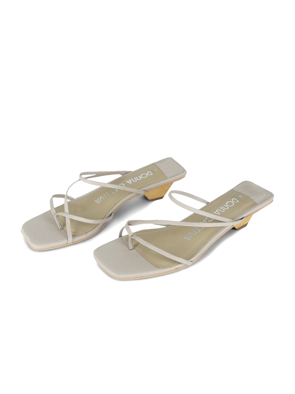 SANDALIA LUA - HUESO 3