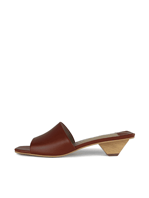 SANDALIA PEPI - CAMEL