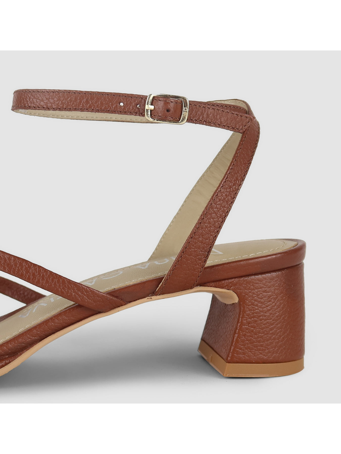 SANDALIA SALVIA - MIEL 3