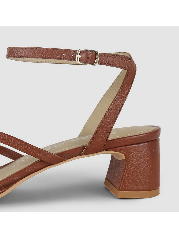 SANDALIA SALVIA - MIEL 3