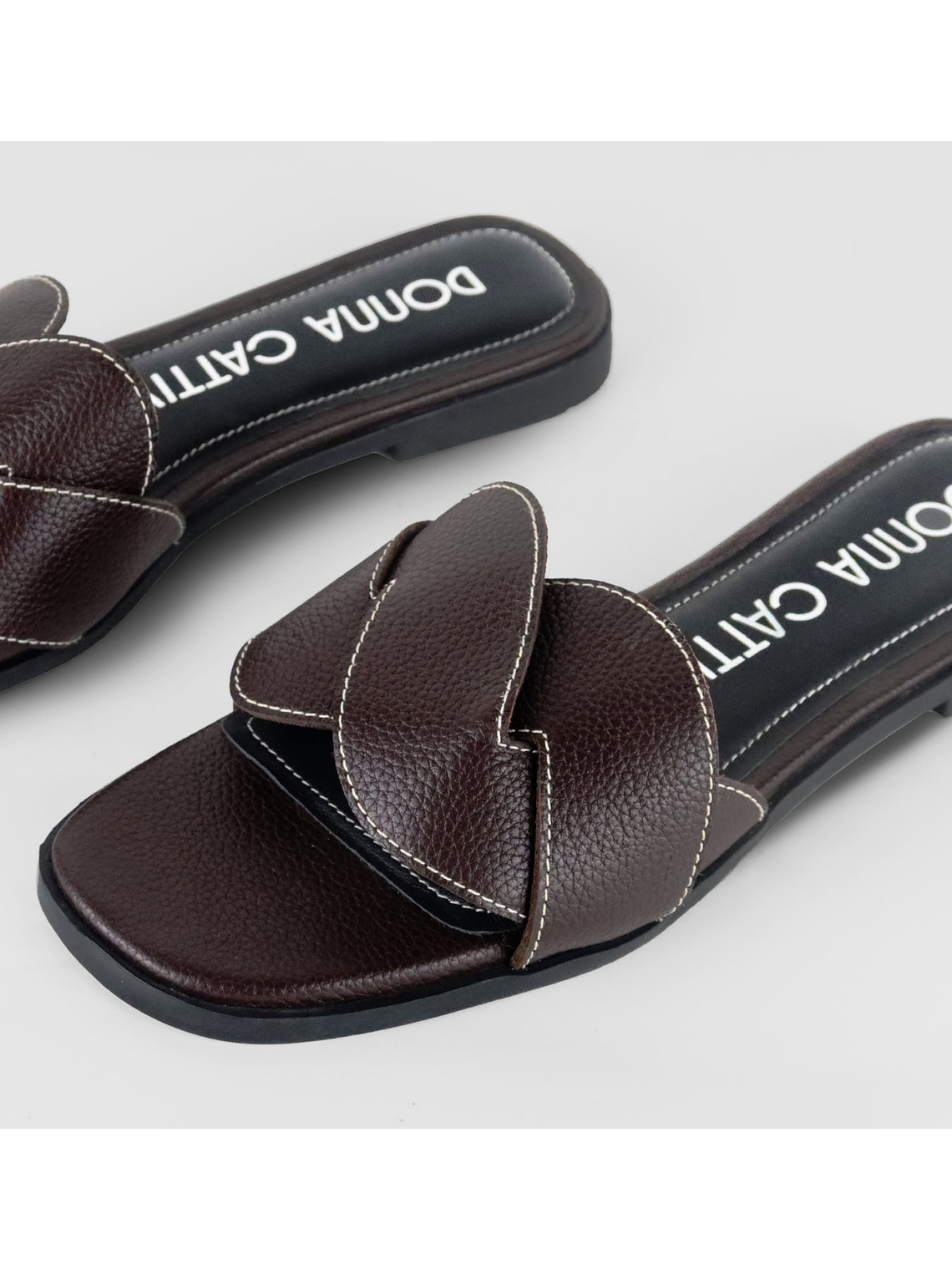 SANDALIA TRENZI - MORO 5