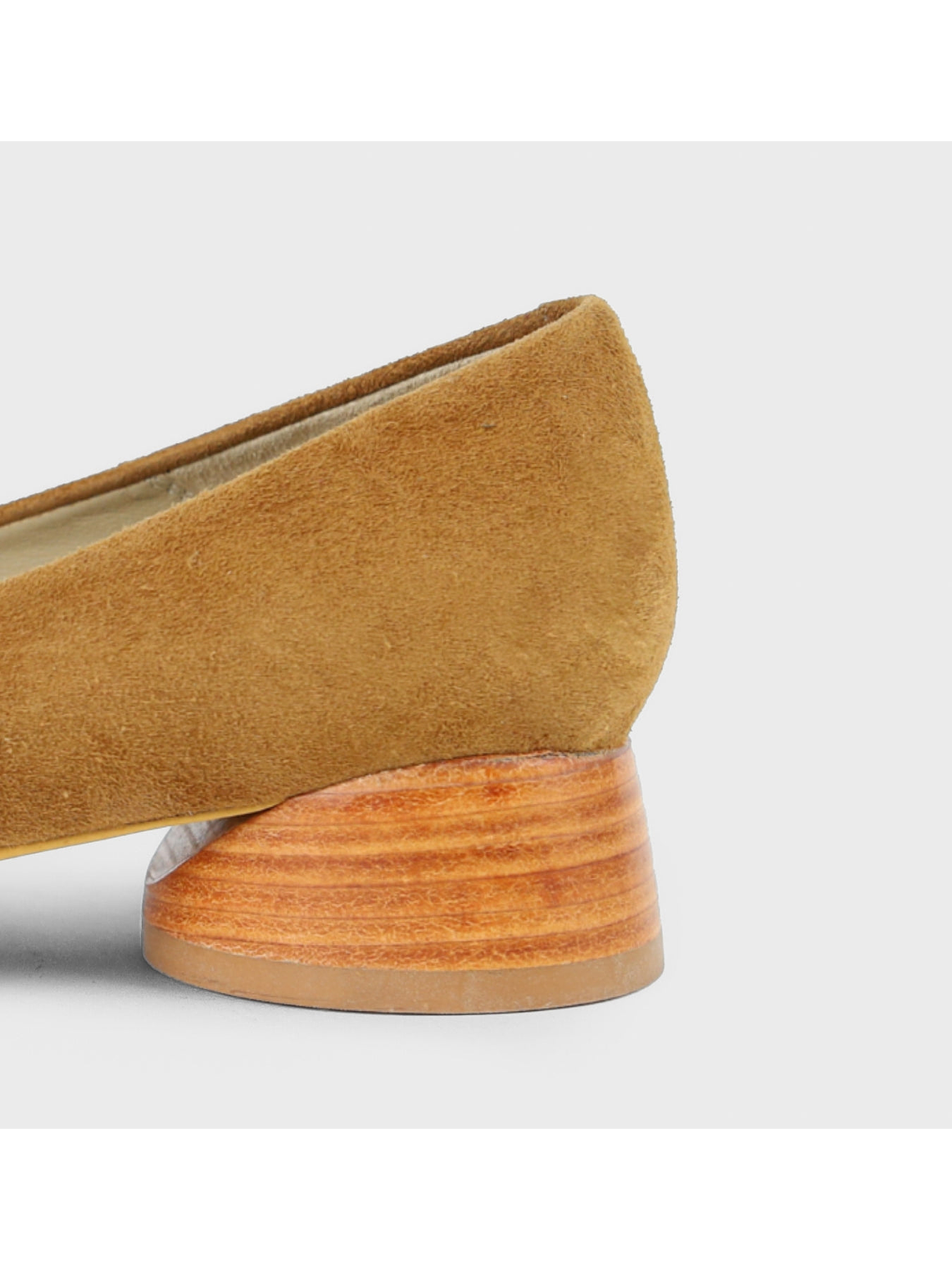 ZAPATO AURELIA - CAMEL GAMUZA 3