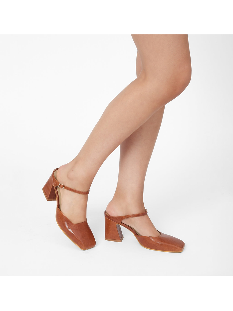 ZAPATO LINDA - CARAMELO 2