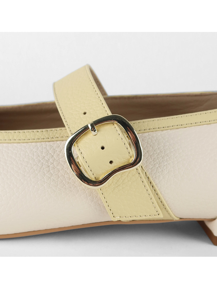 BALERINA CAIREL - HUESO 3