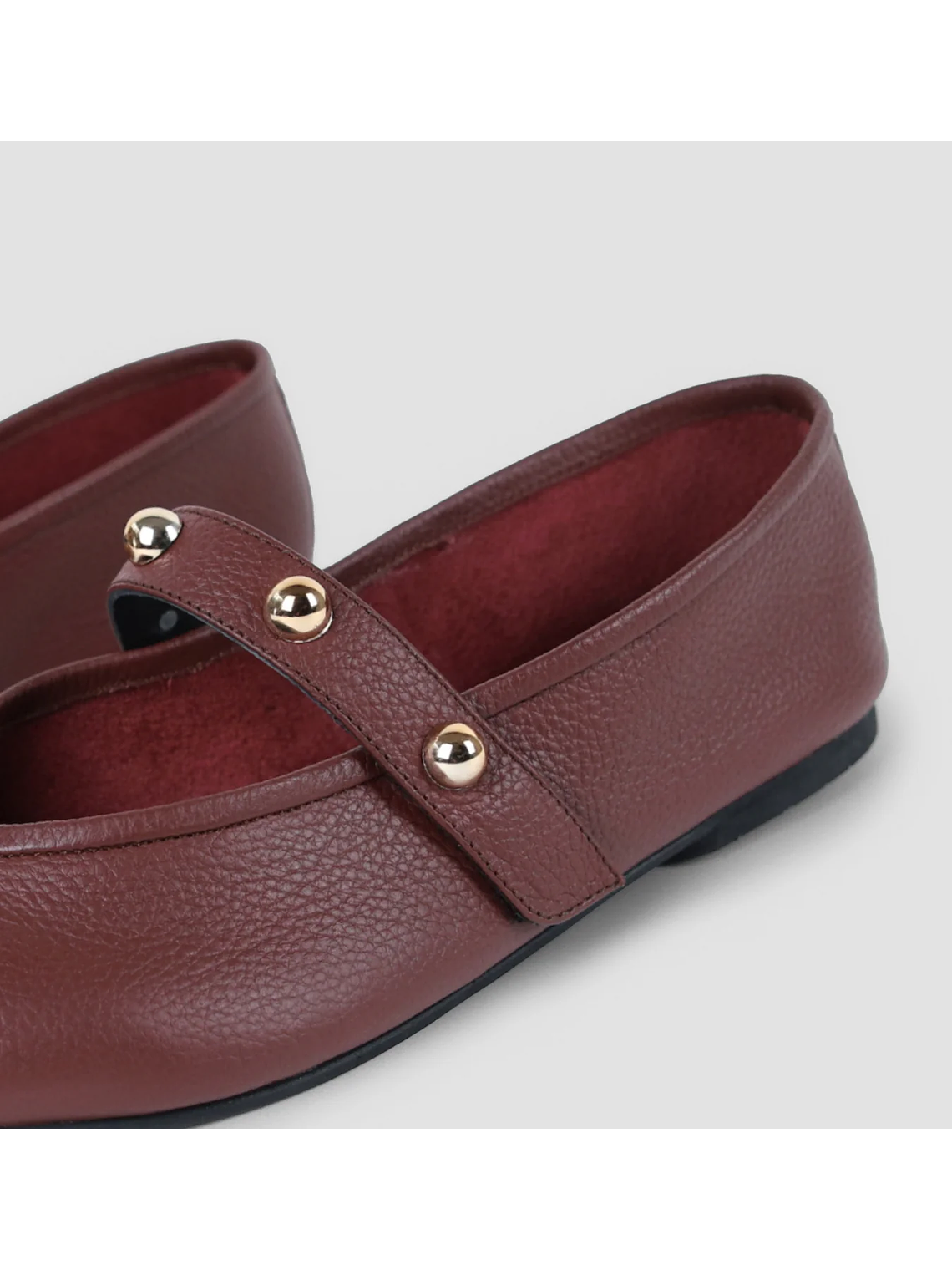 BALERINA VEKI - VINO 4