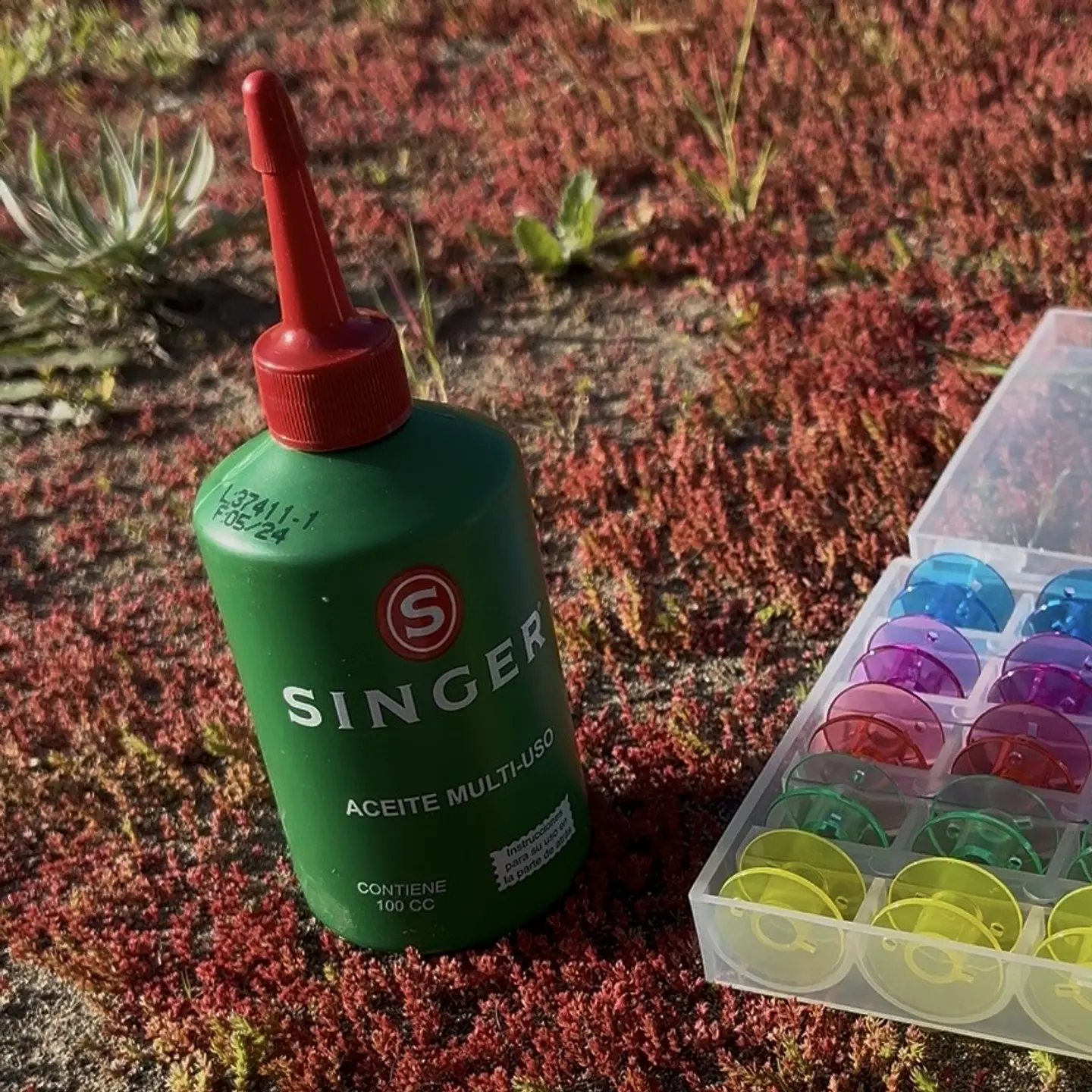 Aceite Máquina Coser Singer  100CC 1