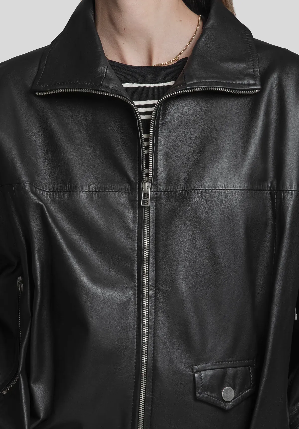CASACA CUERO MUJER BOMBER 5