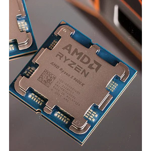 RYZEN 5 9600X / 6 NUCLEOS - 12 HILOS A 5.4GHZ - 