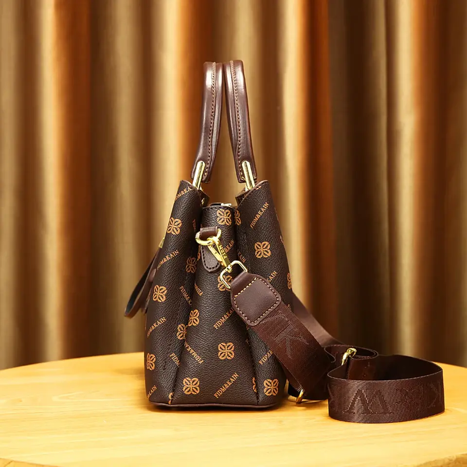 Fashion vintage exquisite printed women's handbag, texture single shoulder crossbody bag, small flower pendant decoration 8