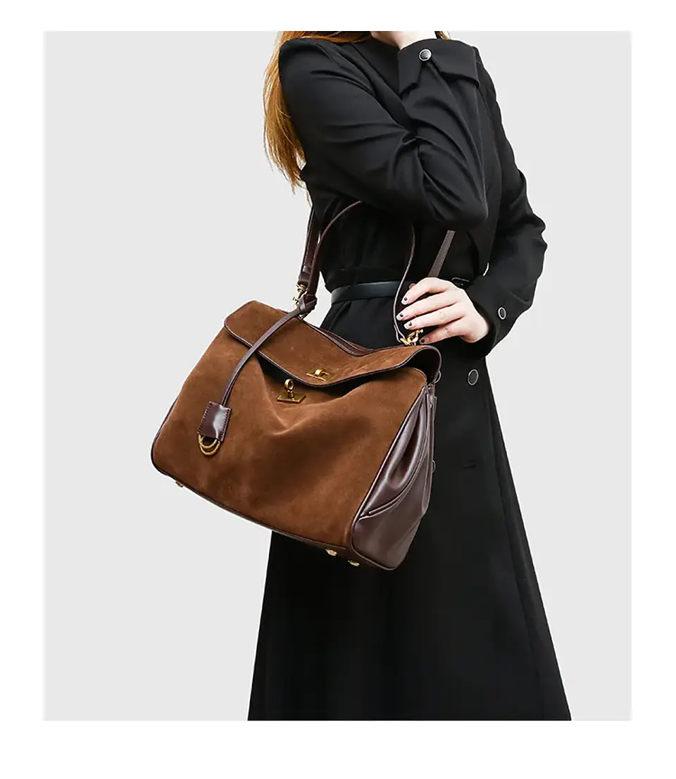 Luxury Bag Microfiber Leather Women's Bag Double lock Shoulder Slant Cross Commuting Underarm Bag Business Briefcase 43
