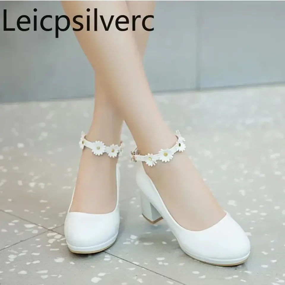 Pumps Spring and autumn fashion Round head Shallow mouth Flower Buckle Thick heel Women's shoes plus size 30-43 high 6cm 2