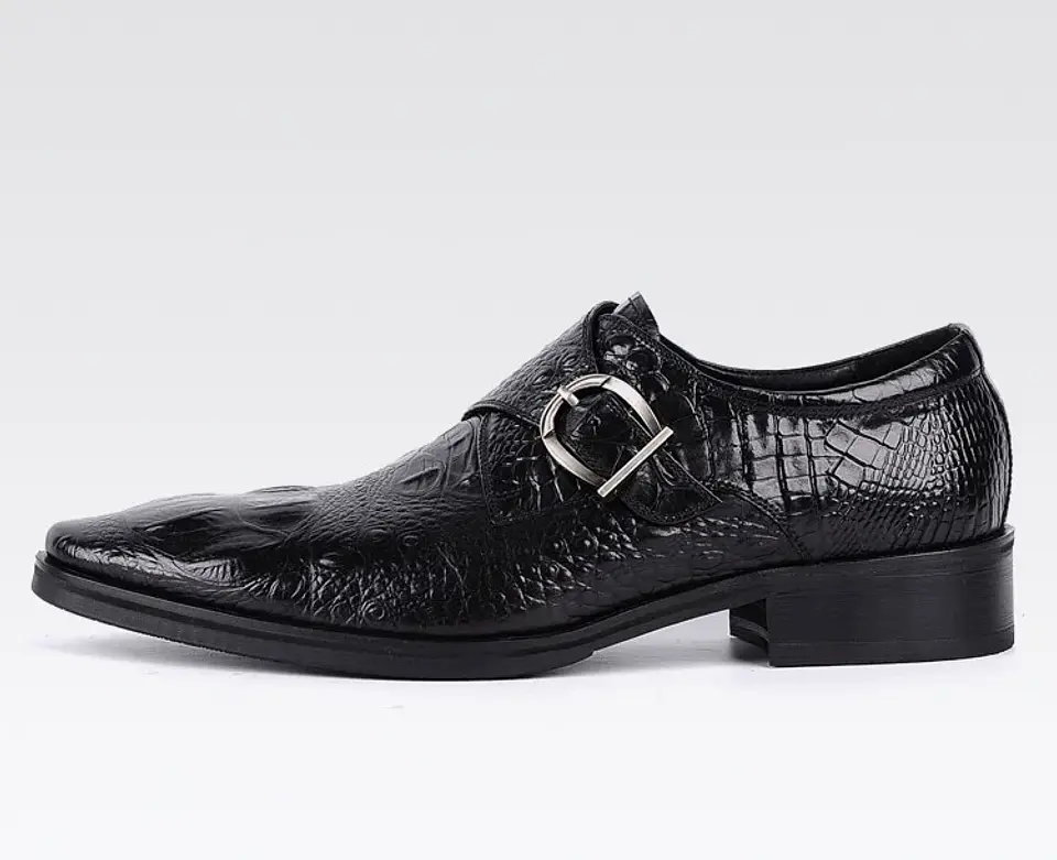 New Oversized Men Shoes Formal Leather Shoes Men Buckle Shoes Luxury Sneakers Comfortable Wearable Dress Shoes Men Casual Shoes 15