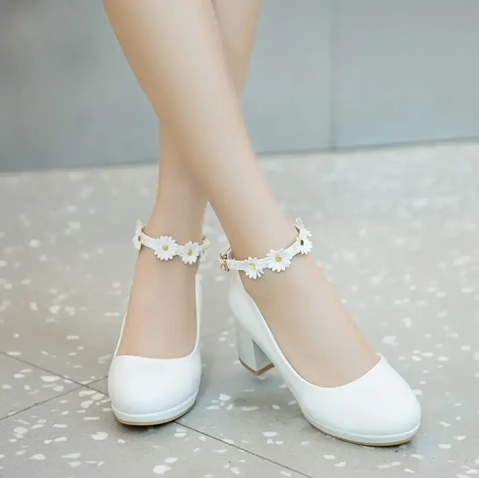 Pumps Spring and autumn fashion Round head Shallow mouth Flower Buckle Thick heel Women's shoes plus size 30-43 high 6cm 27