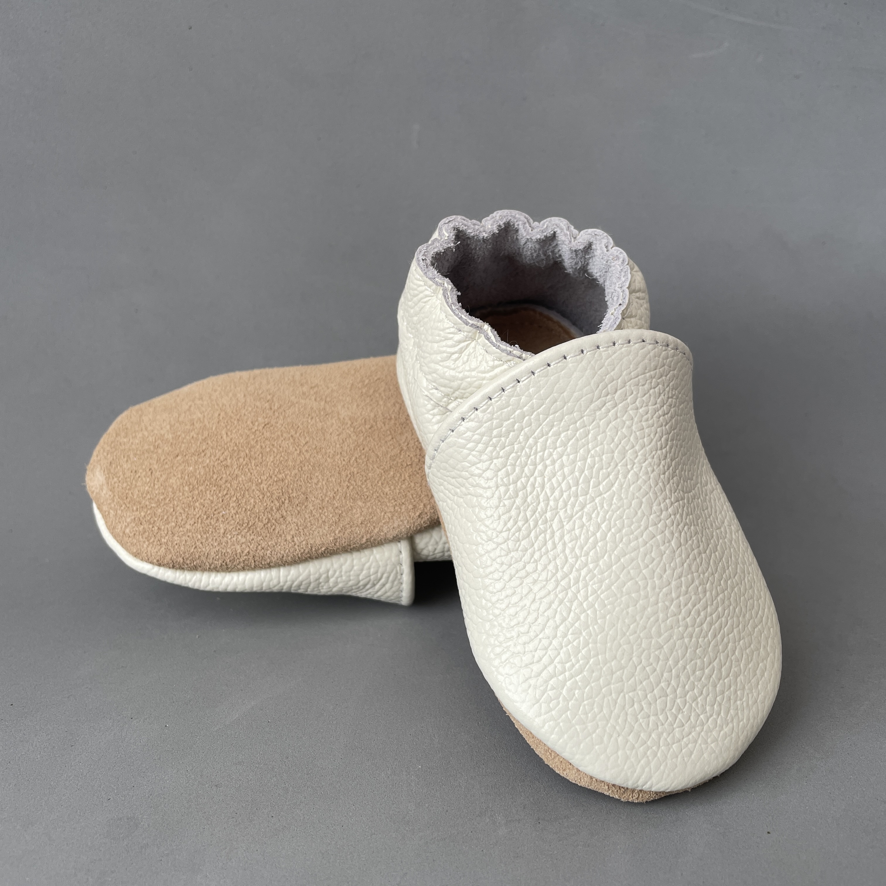 Classic Moccs White 