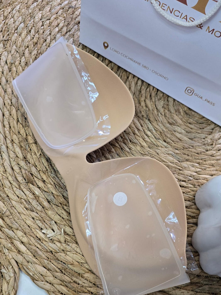 Sosten push up con espalda invisible 3