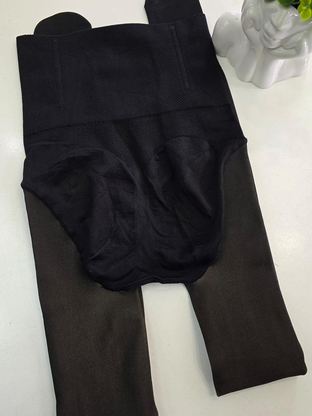 Panty efecto piel con faja 3