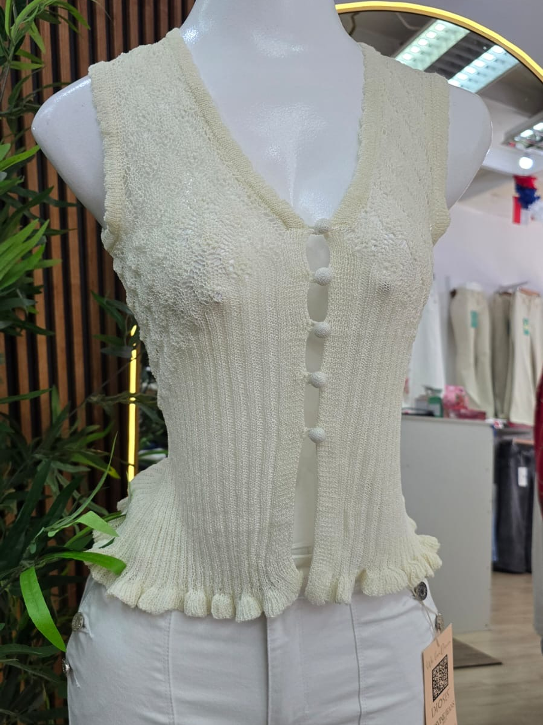 SUÉTER HILO SIN MANGAS 2