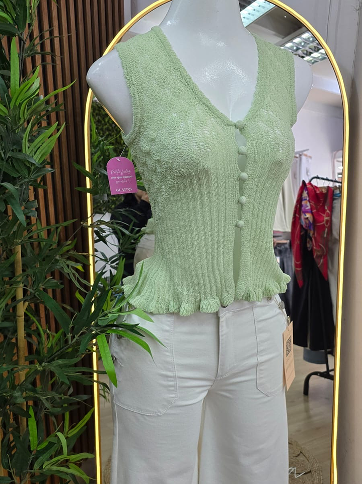 SUÉTER HILO SIN MANGAS 3