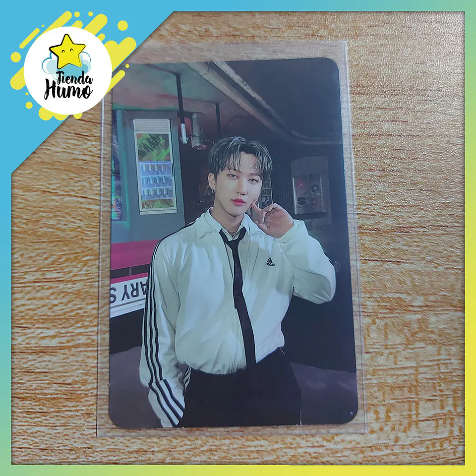 STRAY KIDS - ODDINARY HOTTRACK LIMITED PHOTOCARD 2