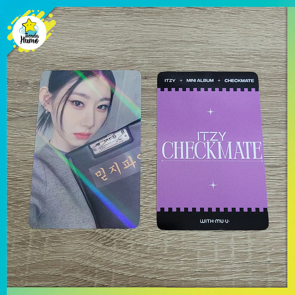 ITZY - CHECKMATE WITHMUU HOLOGRAM LIMITED PHOTOCARD (PINK CONCEPT) 2