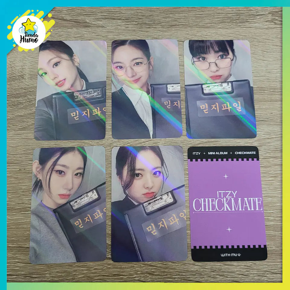 ITZY - CHECKMATE WITHMUU HOLOGRAM LIMITED PHOTOCARD (PINK CONCEPT) 1