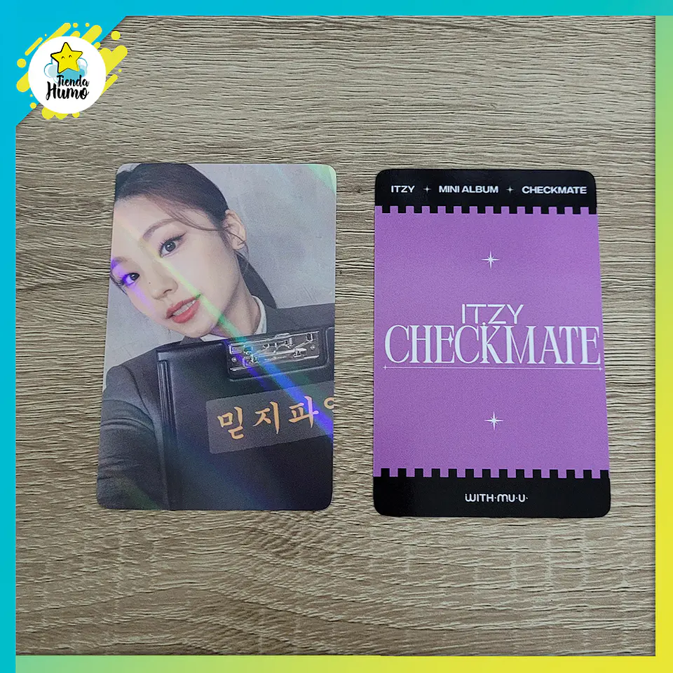 ITZY - CHECKMATE WITHMUU HOLOGRAM LIMITED PHOTOCARD (PINK CONCEPT) 5
