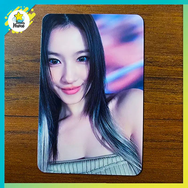 TWICE - READY TO BE MUSICPLANT A LIMITED PHOTOCARD 8