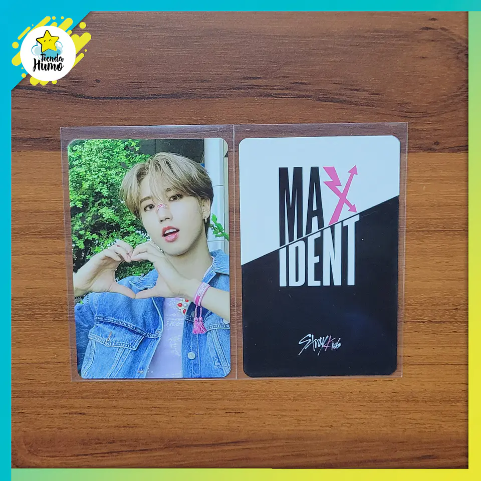 STRAY KIDS - MAXIDENT BLUE DREAM MEDIA POB 7