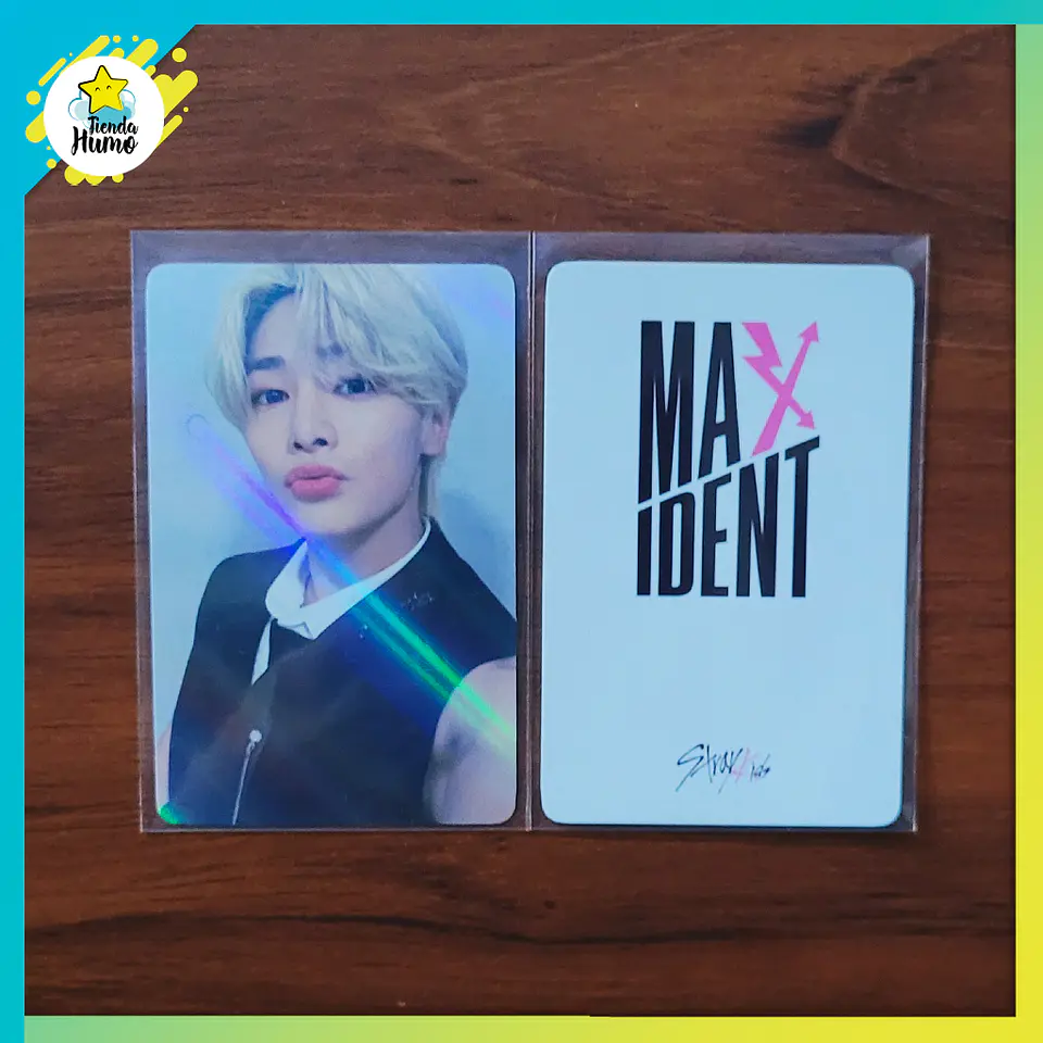 STRAY KIDS - MAXIDENT MUSICPLANT POB 8