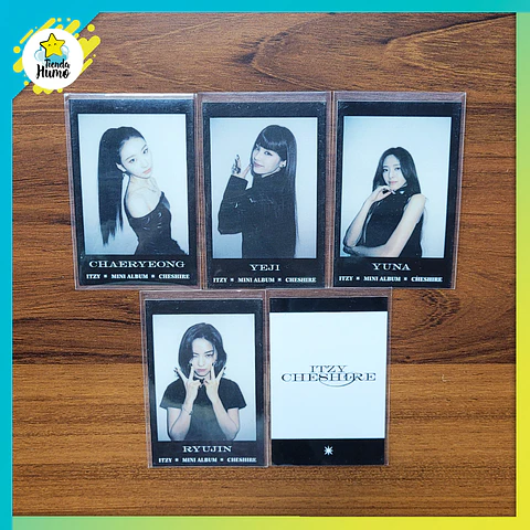 ITZY - CHESHIRE SOUNDWAVE POLAROID