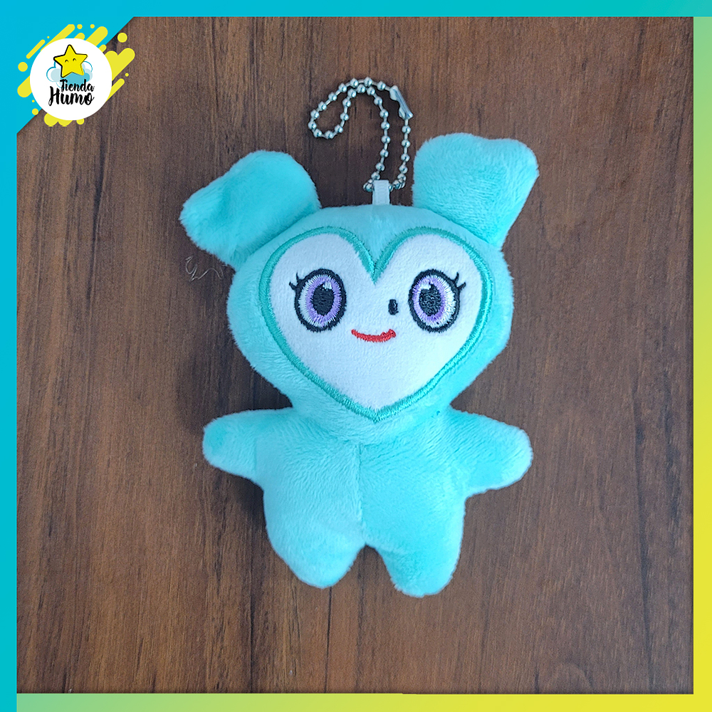 TWICE - LOVELY PLUSH KEYRING (ALTERNATIVOS)