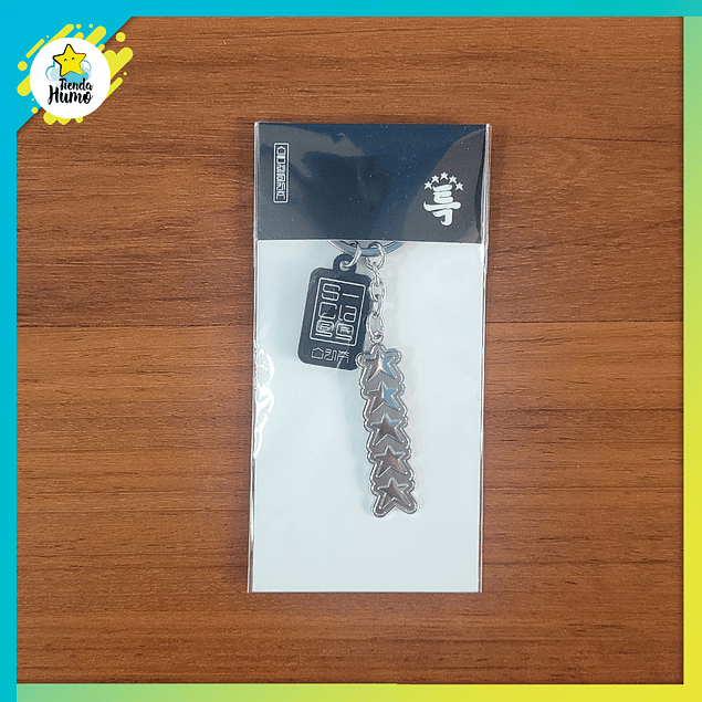 STRAY KIDS - 5-STAR OFFICIAL MERCH (KEY RING)