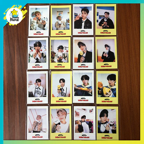 STRAY KIDS - 2023 SEASONS GREETINGS SKZS MINI WORLD SPECIAL GIFT