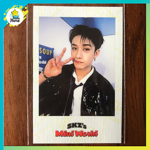 STRAY KIDS - 2023 SEASONS GREETINGS SKZS MINI WORLD SPECIAL GIFT