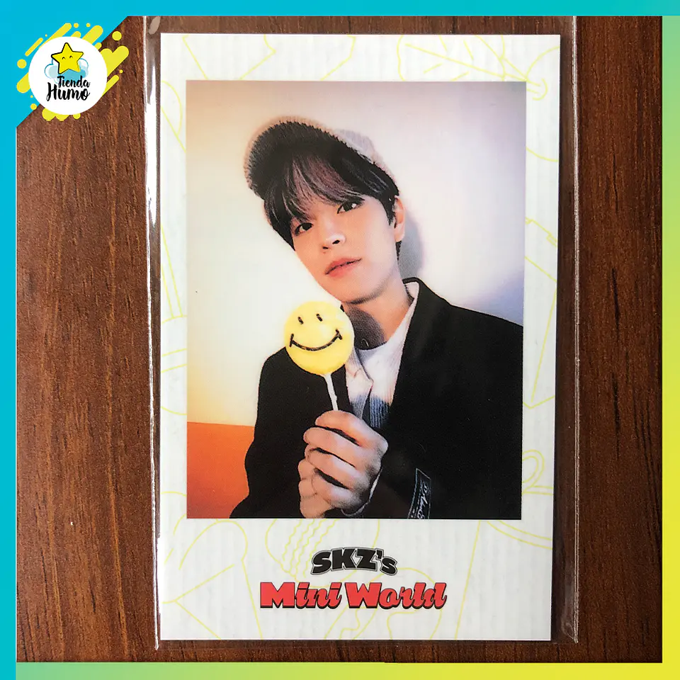 STRAY KIDS - 2023 SEASONS GREETINGS SKZS MINI WORLD SPECIAL GIFT 3