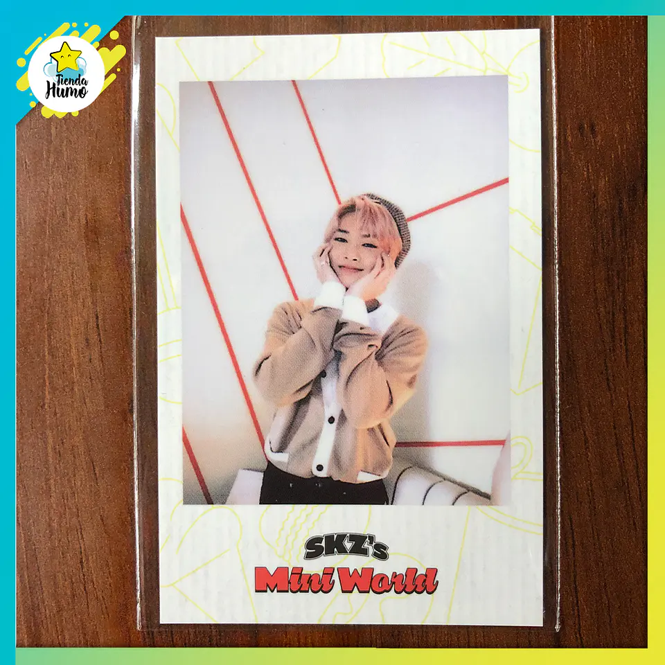 STRAY KIDS - 2023 SEASONS GREETINGS SKZS MINI WORLD SPECIAL GIFT 7