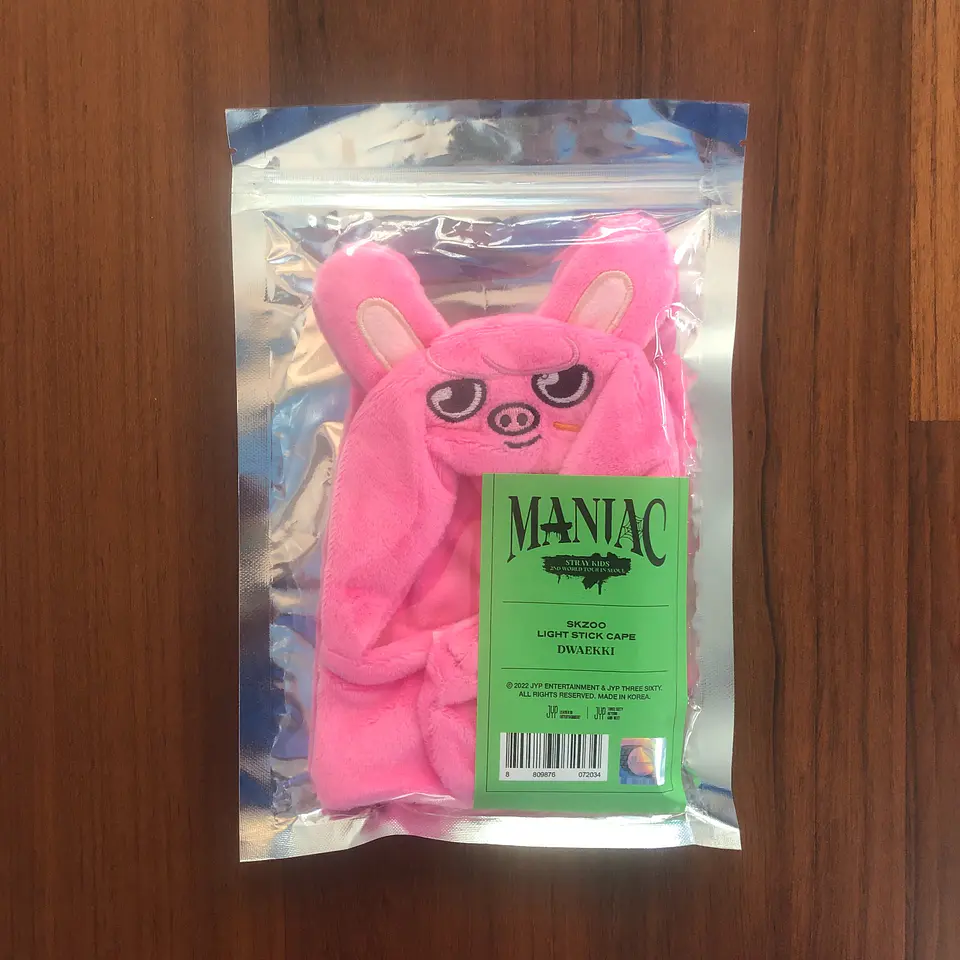 STRAY KIDS - SKZOO LIGHTSTICK CAPE (ALTERNATIVO) 9