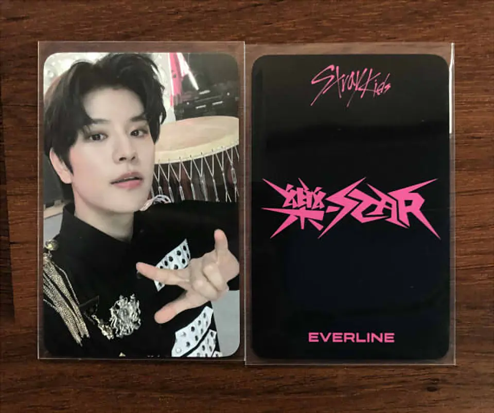 STRAY KIDS - ROCK-STAR EVERLINE POB 8
