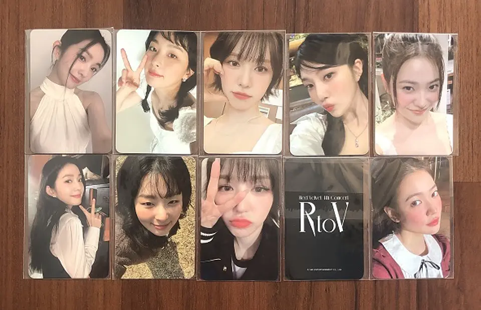 RED VELVET - R TO V LUCKYDRAW PHOTOCARD 1