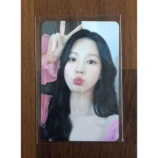 (G)I-DLE - I FEEL WHITHMUU POB PHOTOCARD