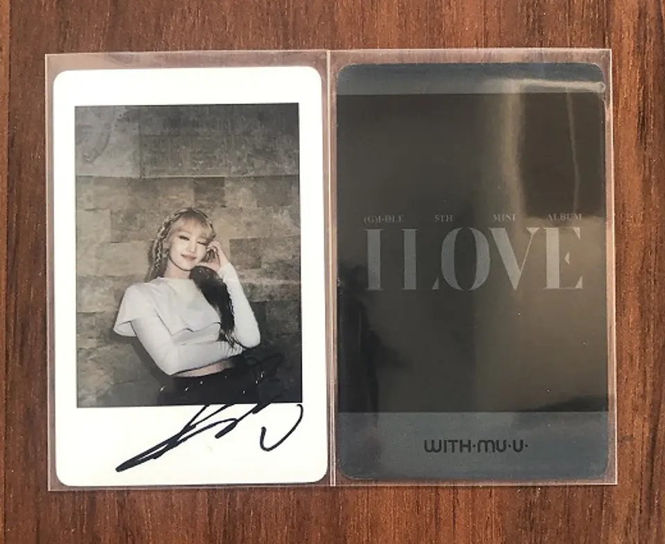 I-DLE -  I LOVE SOUNDWAVE LUCKYDRAW POLAROID 3